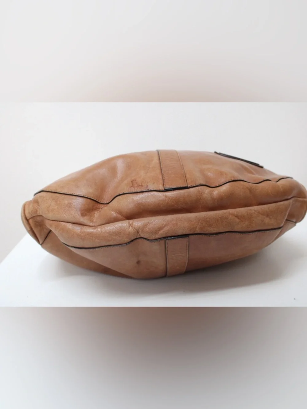 Vintage Etienne Aigner hobo bag